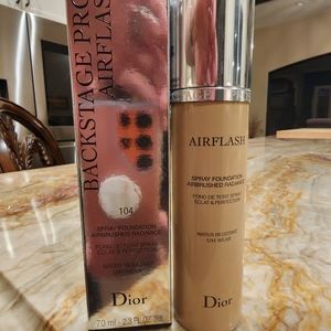 Dior Backstage Pros Airflash Foundation 104 Fair Almond